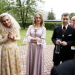 02.09.2017 Kielce. "Wesele" Stanisława Wyspiańskiego w ogrodach Radia Kielce. W spektaklu zagrali dziennikarze Radia Kielce i TVP 3 Kielce. / Jarosław Kubalski  /  Radio Kielce / "Wesele" Stanisława Wyspiańskiego w ogrodach Radia Kielce.