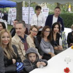 02.09.2017 Kielce. "Wesele" Stanisława Wyspiańskiego w ogrodach Radia Kielce. W spektaklu zagrali dziennikarze Radia Kielce i TVP 3 Kielce. / Jarosław Kubalski  /  Radio Kielce / "Wesele" Stanisława Wyspiańskiego w ogrodach Radia Kielce.