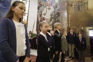 03.09.2017 Polichno. Uroczystości w hołdzie lotnikom - wychowankom i instruktorom szkoły szybowcowej w Polichnie poległym na frontach II wojny światowej. / Jarosław Kubalski / Radio Kielce / Polichno. Uroczystości w hołdzie poległym lotnikom