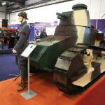 05.09.2017 Kielce. Międzynarodowy Salon Przemysłu Obronnego. MSPO. Czołg Renault FT 17 / Jarosław Kubalski  /  Radio Kielce / Kielce. Międzynarodowy Salon Przemysłu Obronnego. MSPO