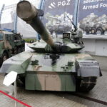 05.09.2017 Kielce. Międzynarodowy Salon Przemysłu Obronnego. MSPO. Czołg  PT-17 / Jarosław Kubalski  /  Radio Kielce / Kielce. Międzynarodowy Salon Przemysłu Obronnego. MSPO