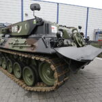 06.09.2017 Kielce. Międzynarodowy Salon Przemysłu Obronnego. MSPO. Pojazd pomocniczy na podwoziu Leoparda - Bergerpancer / Jarosław Kubalski / Radio Kielce / Radio Kielce