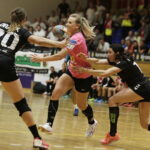 09.09.2017 Kielce. Mecz PGNiG Superligi Korona Handball Kielce - MKS Perła Lublin. Dominika Więckowska / Jarosław Kubalski / Radio Kielce