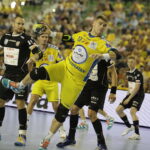 09.09.2017 Kielce. Mecz  PGNiE Superligi PGE VIve -  MMTS Kwidzyń. Julen Aginagalde / Jarosław Kubalski / Radio Kielce