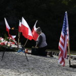 11.09.2017 Kielce. Uroczystości pod pomnikiem "Homo Homini" w 16. rocznicę ataków terrorystycznych na  wieże World Trade Center. / Jarosław Kubalski / Radio Kielce