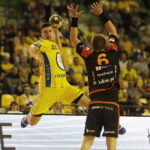 12.09.2017 Kielce. Mecz PGNiE Superligi PGE VIve - MKS Zagłębie Lubin. Alex Dujszebajew / Jarosław Kubalski / Radio Kielce