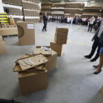 14.09.2017 Kielce. Fabryka DS Smith. Nowa hala do produkcji opakowań specjalnych / Jarosław Kubalski / Radio Kielce