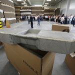 14.09.2017 Kielce. Fabryka DS Smith. Nowa hala do produkcji opakowań specjalnych / Jarosław Kubalski / Radio Kielce