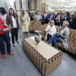 14.09.2017 Kielce. Fabryka DS Smith. Nowa hala do produkcji opakowań specjalnych / Jarosław Kubalski / Radio Kielce