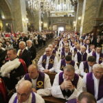 18.09.2017 Kielce. Biskup Kazimierz Ryczan nie żyje. Pierwszy dzień uroczystości pogrzebowych w Bazylice Katedralnej / Jarosław Kubalski / Radio Kielce