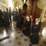 18.09.2017 Kielce. Biskup Kazimierz Ryczan nie żyje. Pierwszy dzień uroczystości pogrzebowych w Bazylice Katedralnej / Jarosław Kubalski / Radio Kielce