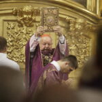 18.09.2017 Kielce. Biskup Kazimierz Ryczan nie żyje. Pierwszy dzień uroczystości pogrzebowych w Bazylice Katedralnej. Mszy przewodniczył kardynał Stanisław Dziwisz / Jarosław Kubalski / Radio Kielce