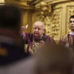 18.09.2017 Kielce. Biskup Kazimierz Ryczan nie żyje. Pierwszy dzień uroczystości pogrzebowych w Bazylice Katedralnej. Mszy przewodniczył kardynał Stanisław Dziwisz / Jarosław Kubalski / Radio Kielce