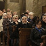 18.09.2017 Kielce. Biskup Kazimierz Ryczan nie żyje. Pierwszy dzień uroczystości pogrzebowych w Bazylice Katedralnej. Czuwanie modlitewne / Jarosław Kubalski / Radio Kielce