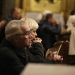 18.09.2017 Kielce. Biskup Kazimierz Ryczan nie żyje. Pierwszy dzień uroczystości pogrzebowych w Bazylice Katedralnej. Czuwanie modlitewne / Jarosław Kubalski / Radio Kielce