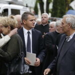 19.09.2017 Kielce. Uroczystości pogrzebowe biskupa Kazimierza Ryczana. Rektor UJK Jacek Semaniak i rektor PśK  Wiesław Trąmpczyński / Jarosław Kubalski / Radio Kielce