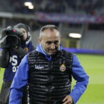 20.09.2017 Kielce. Puchar Polski. Mecz Korona Kielce -  Wisła Kraków. Trener Wisły Kiko Ramirez / Jarosław Kubalski / Radio Kielce