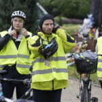 23.09.2017 Kielce. Pielgrzymka rowerowa na  Święty Krzyż wyrusza z Placu Jana Pawła II / Jarosław Kubalski / Radio Kielce