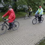 23.09.2017 Kielce. Pielgrzymka rowerowa na  Święty Krzyż wyrusza z Placu Jana Pawła II / Jarosław Kubalski / Radio Kielce