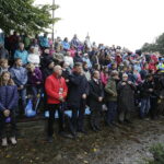 23.09.2017 Święty Krzyż. XVIII Świętokrzyski Rajd Pielgrzymkowy dotarł pod klasztor, gdzie na błoniach odprawiona została msza święta / Jarosław Kubalski / Radio Kielce