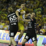 Kielce. Mecz 2. kolejki Ligi Mistrzów PGE Vive - THW Kiel. Alex Dujszebajew / Jarosław Kubalski / Radio Kielce