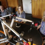 26.09.2017 Kielce Punkty Widzenia. Ralph Arzt, nauczyciel języka niemieckiego, Donata Wójcik, Instytut Filologi Obcych UJK i Tamara Hachulska, nauczycielka jezyka angielskiego / Jarosław Kubalski / Radio Kielce