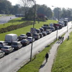 28.09.2017 Kielce. Rozpoczął się remont ulicy Jesionowej. Korek na ulicy Łódzkiej / Jarosław Kubalski / Radio Kielce