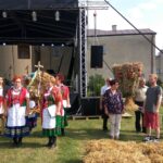 Dożynki w ogrodzie ojców bernardynów / Emilia Sitarska / Radio Kielce