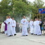Kielce. Pogrzeb bp. Kazimierza Ryczana. Kondukt żałobny / Marzena Mąkosa / Radio Kielce
