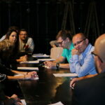 28.08.2017 Kielce. Próba spektaklu "Wesele" Stanisława Wyspiańskiego w Teatrze im. Stefana Żeromskiego / Marzena Mąkosa - Radio Kielce / Dziennikarze zaangażowani w spektakl