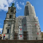 Remont kościoła w Piekoszowie. Parafia Narodzenia Najświętszej Maryi Panny - Sanktuarium Matki Bożej Miłosierdzia / Marzena Mąkosa / Radio Kielce