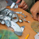 02.09.2017 Podzamcze Chęcińskie. Astro Piknik. / Marzena Mąkosa - Radio Kielce / Tworzenie lunet z prostych materiałów