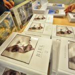 Kielce. Spotkanie autorskie z Marcinem Kydryńskim w Wojewódzkiej Bibliotece Publicznej im. Witolda Gombrowicza w Kielcach / Marzena Mąkosa / Radio Kielce