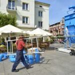 Zjadacz kurzu - miejska rzeźba puryfikacyjna na Placu Artystów / Marzena Mąkosa / Radio Kielce