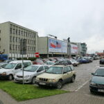 Parking przy dworcu PKP w Kielcach / Marzena Mąkosa / Radio Kielce