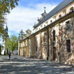 Bazylika katedralna. Katedra. / Marzena Mąkosa / Radio Kielce