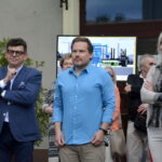 „Zjadacz kurzu” na Placu Artystów w Kielcach. Tomasz Tworek, Kuba Bąkowski i Dorota Tworek / Marzena Mąkosa / Radio Kielce