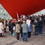 Protest PAKS pod Świętokrzyskim Urzędem Wojewódzkim / Marcin Różyc / Radio Kielce