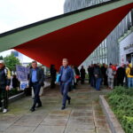 Protest PAKS pod Świętokrzyskim Urzędem Wojewódzkim / Marzena Mąkosa / Radio Kielce