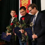 Rozdanie nagród "Nadzieje Kielc". Na zdjęciu : Natan Barwiński, Piotr Domagała i Błażej Kociełkiewicz / Marzena Mąkosa / Radio Kielce