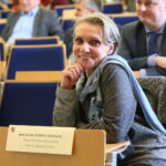 Sesja sejmiku województwa Świętokrzyskiego. prof. dr hab. Elżbieta Trafiałek - Przewodnicząca Regionalnej Komisji Egzaminacyjnej / Marzena Mąkosa / Radio Kielce