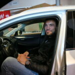 Wręczenie nowych aut dla Szczypiornistów. Michał Jurecki w nowym samochodzie / Marzena Mąkosa / Radio Kielce