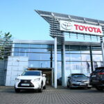 Wręczenie nowych aut dla Szczypiornistów / Marzena Mąkosa / Radio Kielce