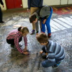 Wyścig kapsli na Małej Hali w Bazie Zbożowej. / Marzena Mąkosa / Radio Kielce