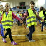 Pierwszaki poznawały zasady bezpieczeństwa / Marzena Mąkosa / Radio Kielce