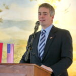 Uroczysta Gala Forum Sekretarzy Województwa Świętokrzyskiego. Walter Braunohler - Konsul Generalny USA / Marzena Mąkosa / Radio Kielce