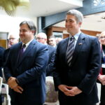 Uroczysta Gala Forum Sekretarzy Województwa Świętokrzyskiego. Thomas Zia - Konsul ds. politycznych i ekonomicznych oraz Walter Braunohler - Konsul Generalny USA / Marzena Mąkosa / Radio Kielce