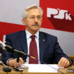 Podpisanie umów dotyczących współpracy Politechniki Świętokrzyskiej i Świętokrzyskiego Centrum Onkologii.  Na zdjęciu : prof. dr hab. inż. Dariusz Ozimina - Katedra Mechaniki Politechniki Świętokrzyskiej, dr hab. inż. Barbara Goszczyńska, prof. PŚK - Prorektor ds. ogólnych Politechniki Świętokrzyskiej, prof. dr hab. inż. Wiesław Trąmpczyński - Rektor Politechniki Świętokrzyskiej, dr hab. n. med. Stanisław Góźdź, prof. PŚK - Dyrektor Świętokrzyskiego Centrum Onkologii, Adam Jarubas - Marszałek Województwa Świętokrzyskiego, dr hab. inż. Monika Madej, prof. PŚK - Katedra Mechaniki Politechniki Świętokrzyskiej / Marzena Mąkosa / Radio Kielce