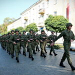 Przysięga wojskowa elewów służby przygotowawczej do NSR / Marzena Mąkosa / Radio Kielce