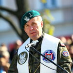 Przysięga wojskowa elewów służby przygotowawczej do NSR. Ks. ppłk Grzegorz Kamiński / Marzena Mąkosa / Radio Kielce